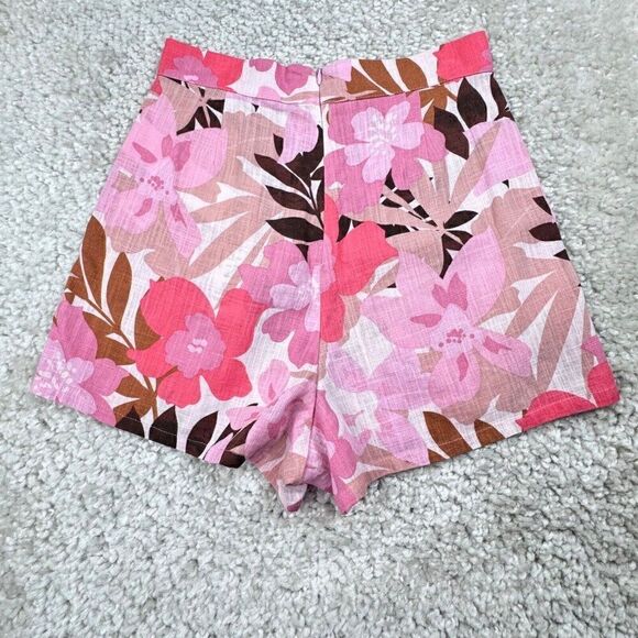 MINKPINK Cali Shorts Pink Floral NEW - Picture 3 of 13